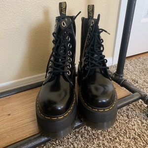 JADON MAX WOMENS PLATFORM BOOTS